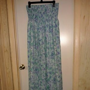 Beautiful Strpless Maxi